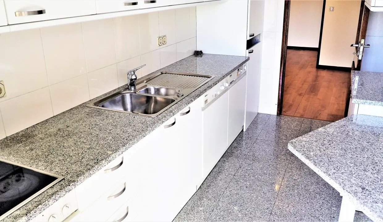 A.1 Cozinha T3 Campanhã