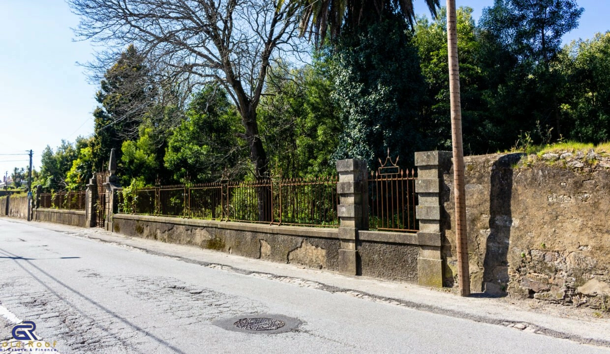 A02 Terreno urbano Arcozelo